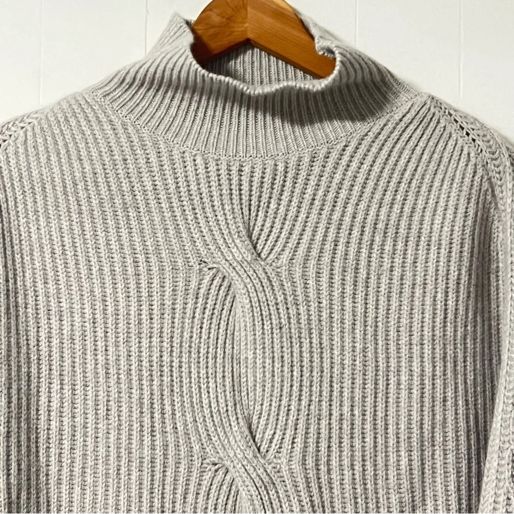 J. McLaughlin Angora Wool Blend Ribbed Poncho Pullover Contemporary Sweater O/S